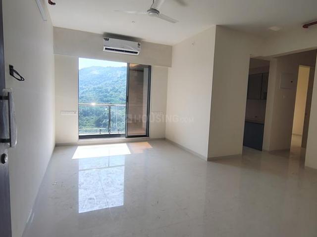 2.5 BHK Apartment in Thane West for rent Thane. The reference number is 21372012