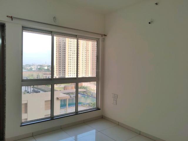 2.5 BHK Apartment in Thane West for resale Thane. The reference number is 20399363