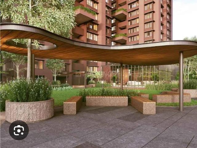 2.5 BHK Apartment in Vaishno Devi Circle for rent Ahmedabad. The reference number is 19104553