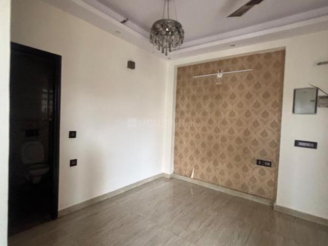 2.5 BHK Apartment in Vaishali for rent Ghaziabad. The reference number is 21223832