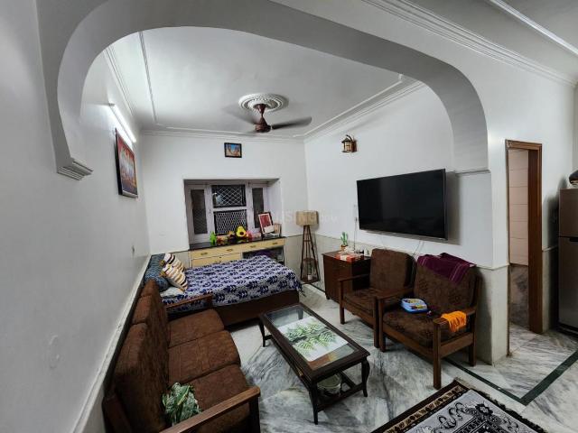 2.5 BHK Apartment in Vasant Kunj for rent New Delhi. The reference number is 21089632