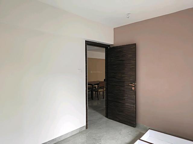 2.5 BHK Apartment in Vile Parle East for rent Mumbai. The reference number is 19420965