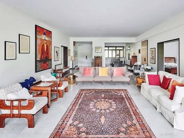 2.5 BHK Apartment in Vile Parle East for resale Mumbai. The reference number is 21050828