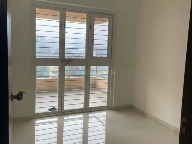 2.5 BHK Apartment in Yerawada for rent Pune. The reference number is 20475611