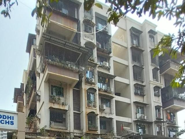 2.5 BHK Apartment in Airoli for rent Navi Mumbai. The reference number is 20917174