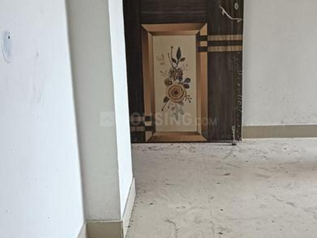 2.5 BHK Apartment in Airport Gate no. 1 for rent Kolkata. The reference number is 20222439
