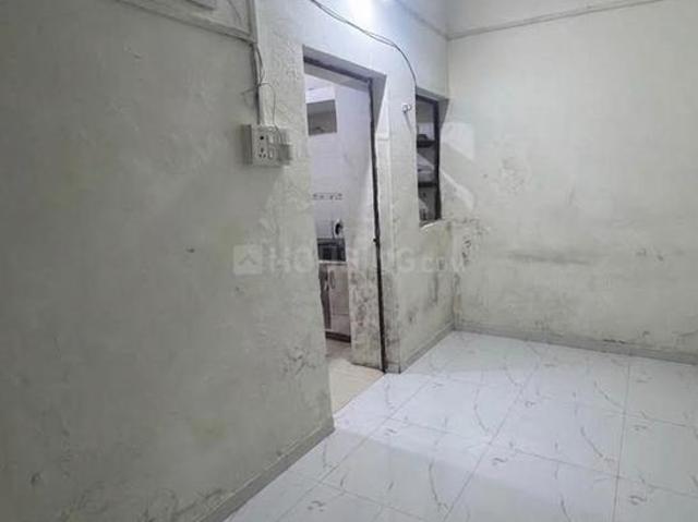 2.5 BHK Apartment in Ambawadi for resale Ahmedabad. The reference number is 21112449