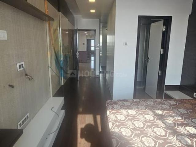 2.5 BHK Apartment in Andheri West for rent Mumbai. The reference number is 19196325