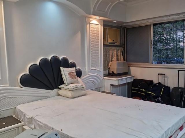 2.5 BHK Apartment in Andheri West for rent Mumbai. The reference number is 19620824