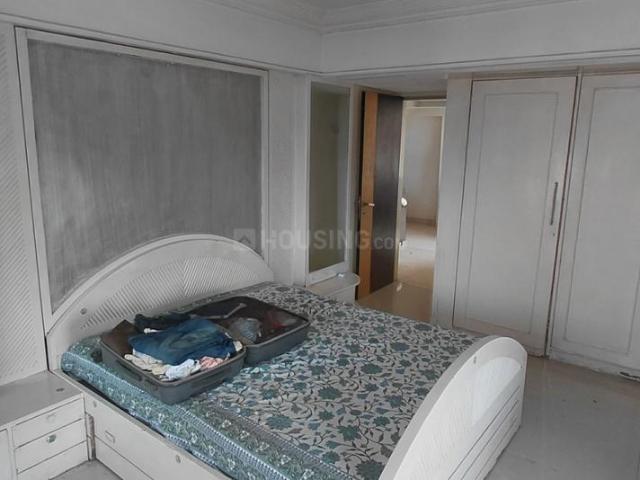 2.5 BHK Apartment in Andheri West for rent Mumbai. The reference number is 21285215