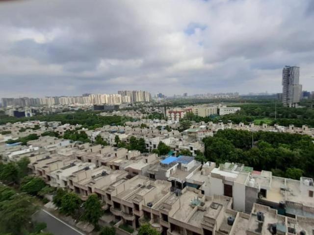 2.5 BHK Apartment in Bajidpur for resale Noida. The reference number is 20578287