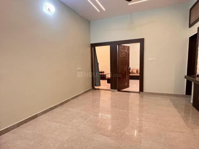 2.5 BHK Apartment in Chitaipur for rent Varanasi. The reference number is 20775443