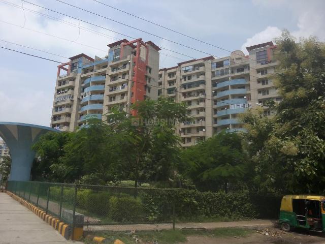 2.5 BHK Apartment in Chi I for rent Greater Noida. The reference number is 20968347