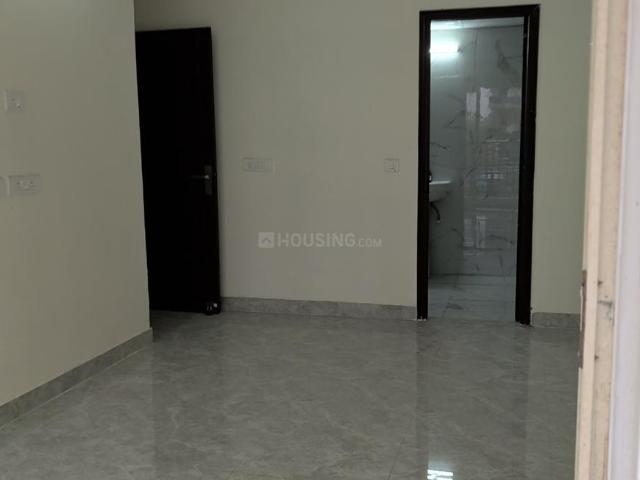 2.5 BHK Apartment in Crossings Republik for rent Ghaziabad. The reference number is 19926140