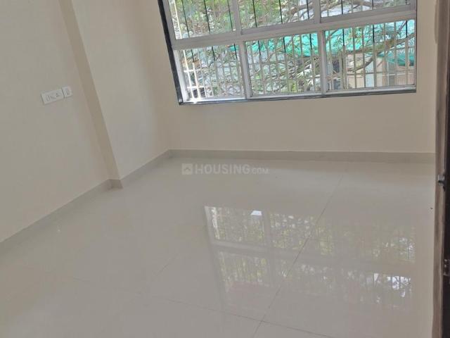 2.5 BHK Apartment in Ghatkopar East for rent Mumbai. The reference number is 21184642