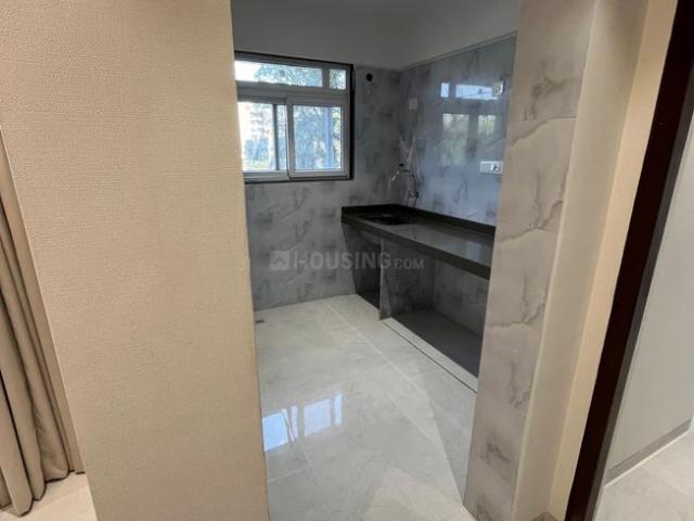 2.5 BHK Apartment in Ghatkopar East for resale Mumbai. The reference number is 20228205