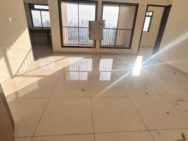 2.5 BHK Apartment in Goregaon West for rent Mumbai. The reference number is 20040581