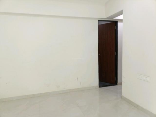 2.5 BHK Apartment in Goregaon West for rent Mumbai. The reference number is 20537452