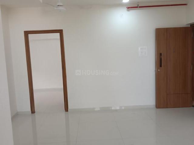 2.5 BHK Apartment in Goregaon West for rent Mumbai. The reference number is 20803789
