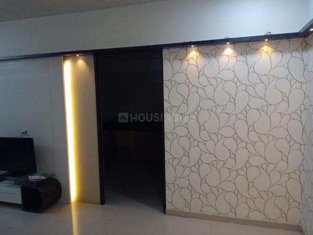 2.5 BHK Apartment in Hadapsar for rent Pune. The reference number is 21023547