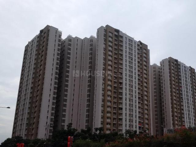 2.5 BHK Apartment in Hadapsar for resale Pune. The reference number is 21036167