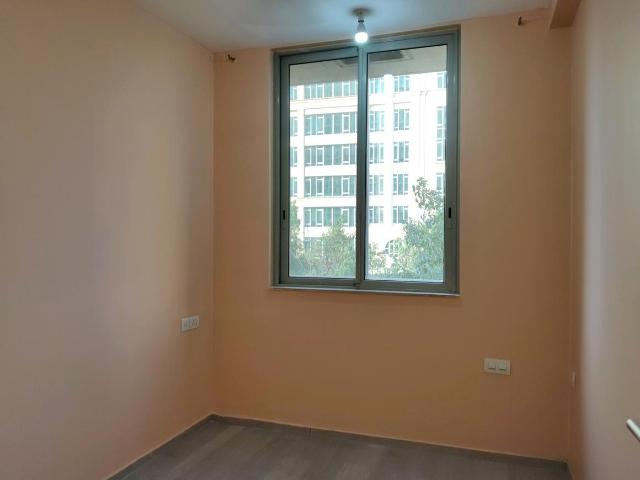2.5 BHK Apartment in Hiranandani Estate for rent Thane. The reference number is 19662720
