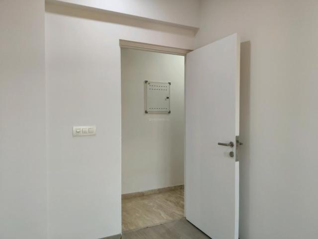 2.5 BHK Apartment in Hiranandani Estate for rent Thane. The reference number is 20068876