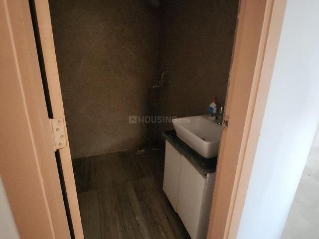 2.5 BHK Apartment in Indirapuram for resale Ghaziabad. The reference number is 21307776