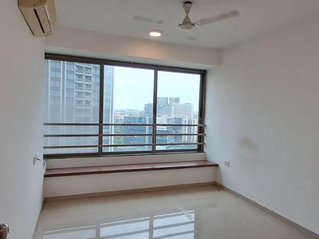 2.5 BHK Apartment in Jogeshwari East for rent Mumbai. The reference number is 21000247