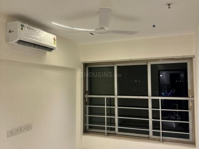 2.5 BHK Apartment in Juhu for rent Mumbai. The reference number is 17399003