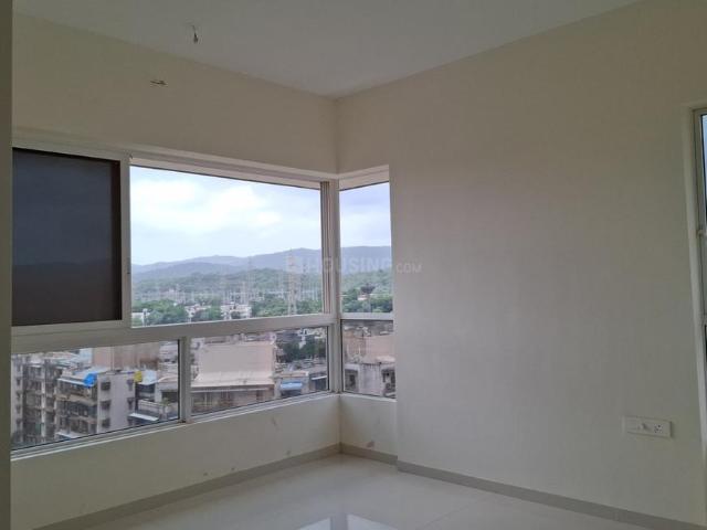 2.5 BHK Apartment in Kandivali East for rent Mumbai. The reference number is 20961782