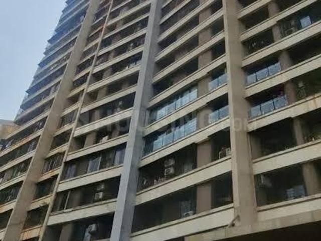 2.5 BHK Apartment in Kandivali East for rent Mumbai. The reference number is 21315909