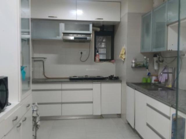 2.5 BHK Apartment in Kandivali East for resale Mumbai. The reference number is 18141050