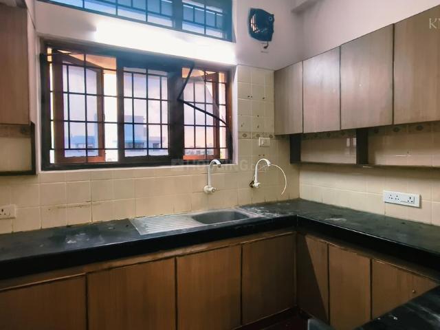 2.5 BHK Apartment in KK Nagar for rent Madurai. The reference number is 21107802