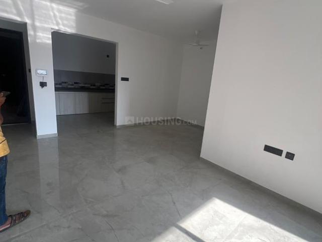 2.5 BHK Apartment in Kharadi for rent Pune. The reference number is 21193581
