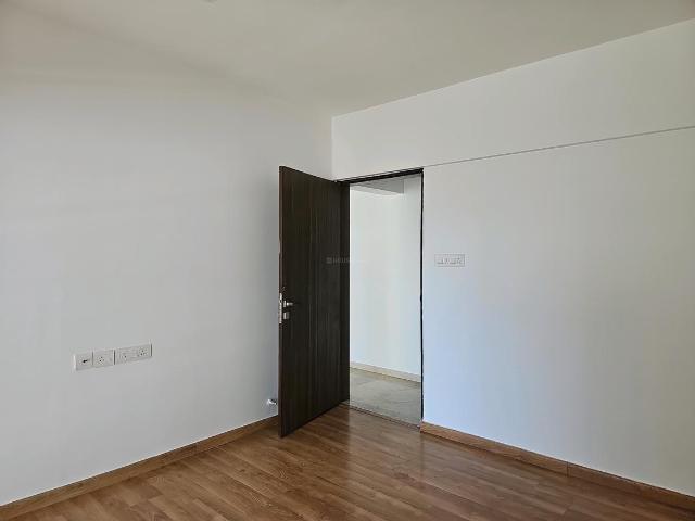 2.5 BHK Apartment in Kharadi for resale Pune. The reference number is 20266811