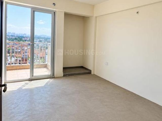 2.5 BHK Apartment in Lal Kuan for resale Ghaziabad. The reference number is 21066244
