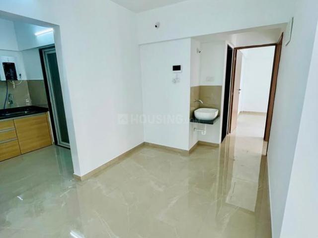 2.5 BHK Apartment in Lohegaon for rent Pune. The reference number is 20649671