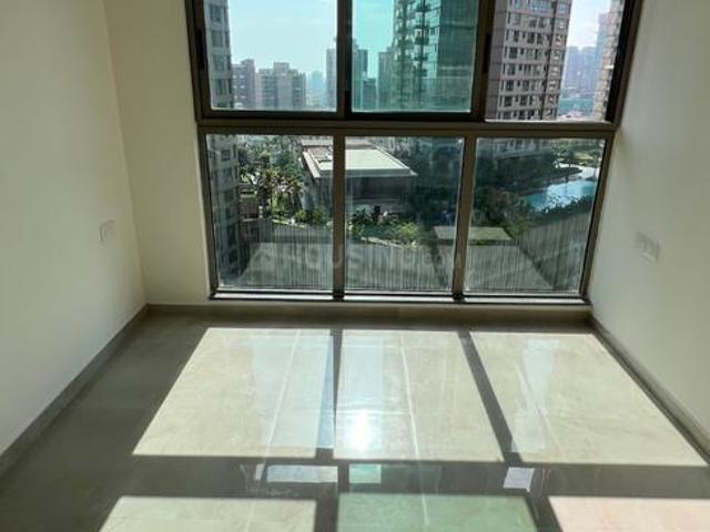 2.5 BHK Apartment in Malad West for resale Mumbai. The reference number is 20490088