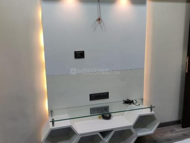 2.5 BHK Apartment in Mira Road East for rent Mira Bhayandar. The reference number is 20387575