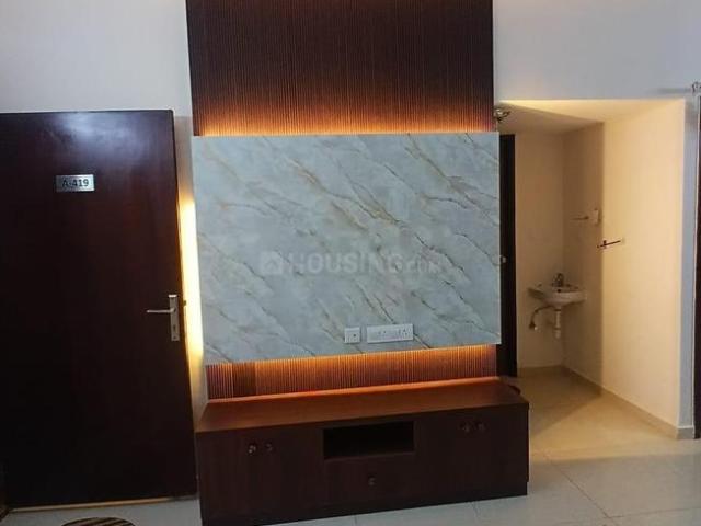 2.5 BHK Apartment in Miyapur for rent Hyderabad. The reference number is 21076425