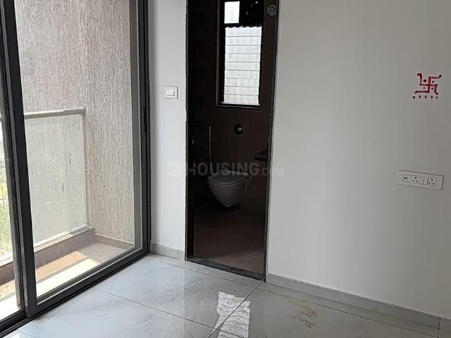 2.5 BHK Apartment in Mundhwa for rent Pune. The reference number is 19876963