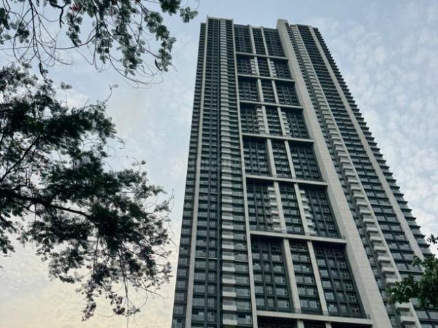 2.5 BHK Apartment in Mulund West for rent Mumbai. The reference number is 20882203
