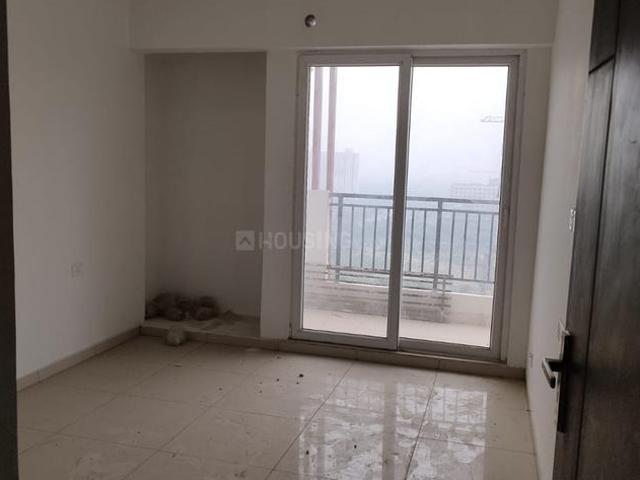 2.5 BHK Apartment in Noida Extension for rent Greater Noida. The reference number is 16559783