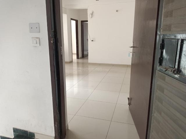 2.5 BHK Apartment in Noida Extension for rent Greater Noida. The reference number is 18470183