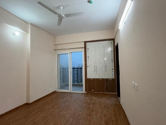 2.5 BHK Apartment in Noida Extension for rent Greater Noida. The reference number is 19970854