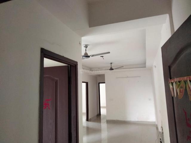 2.5 BHK Apartment in Noida Extension for rent Greater Noida. The reference number is 20050927