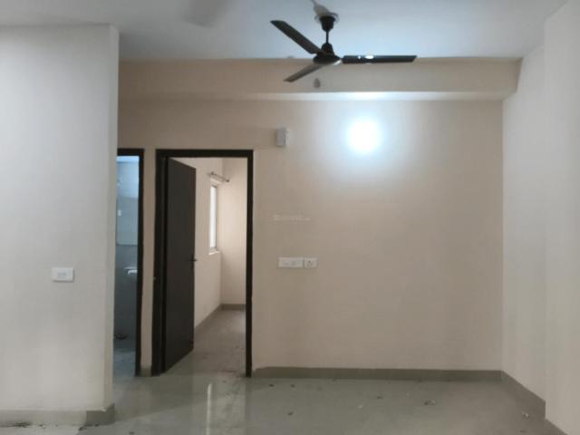 2.5 BHK Apartment in Noida Extension for rent Greater Noida. The reference number is 20421772