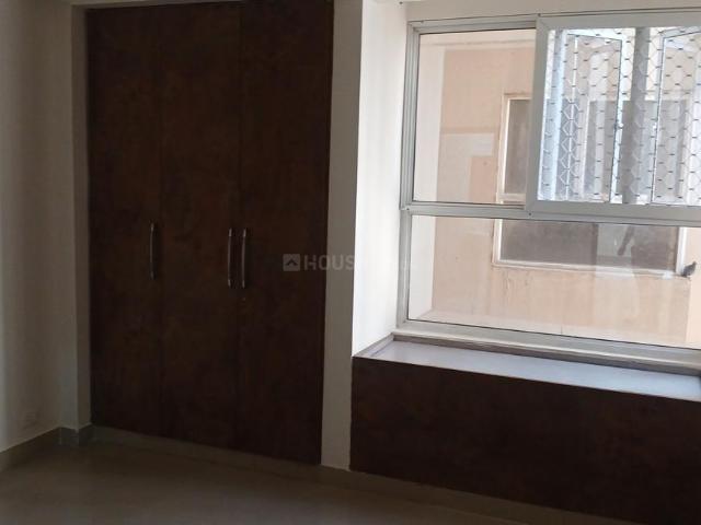 2.5 BHK Apartment in Noida Extension for rent Greater Noida. The reference number is 20522344