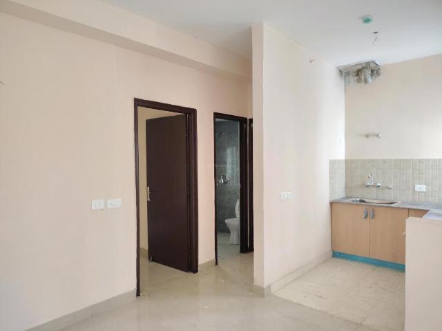2.5 BHK Apartment in Noida Extension for rent Greater Noida. The reference number is 20794684